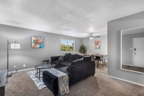 3 Min Walk to AT&T | 2BR | Parking + Pets + Gym