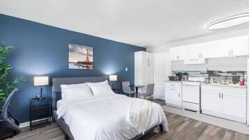 1 bedroom, iron/ironing board, WiFi, bed sheets