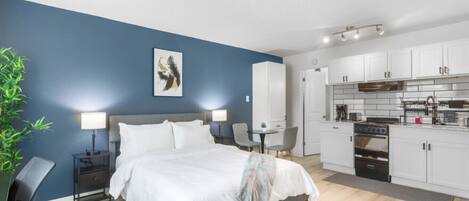 1 bedroom, iron/ironing board, WiFi, bed sheets