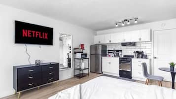 1 Schlafzimmer, Schreibtisch, Bügeleisen/Bügelbrett, WLAN