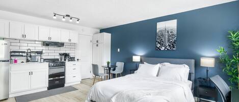 1 bedroom, desk, iron/ironing board, WiFi