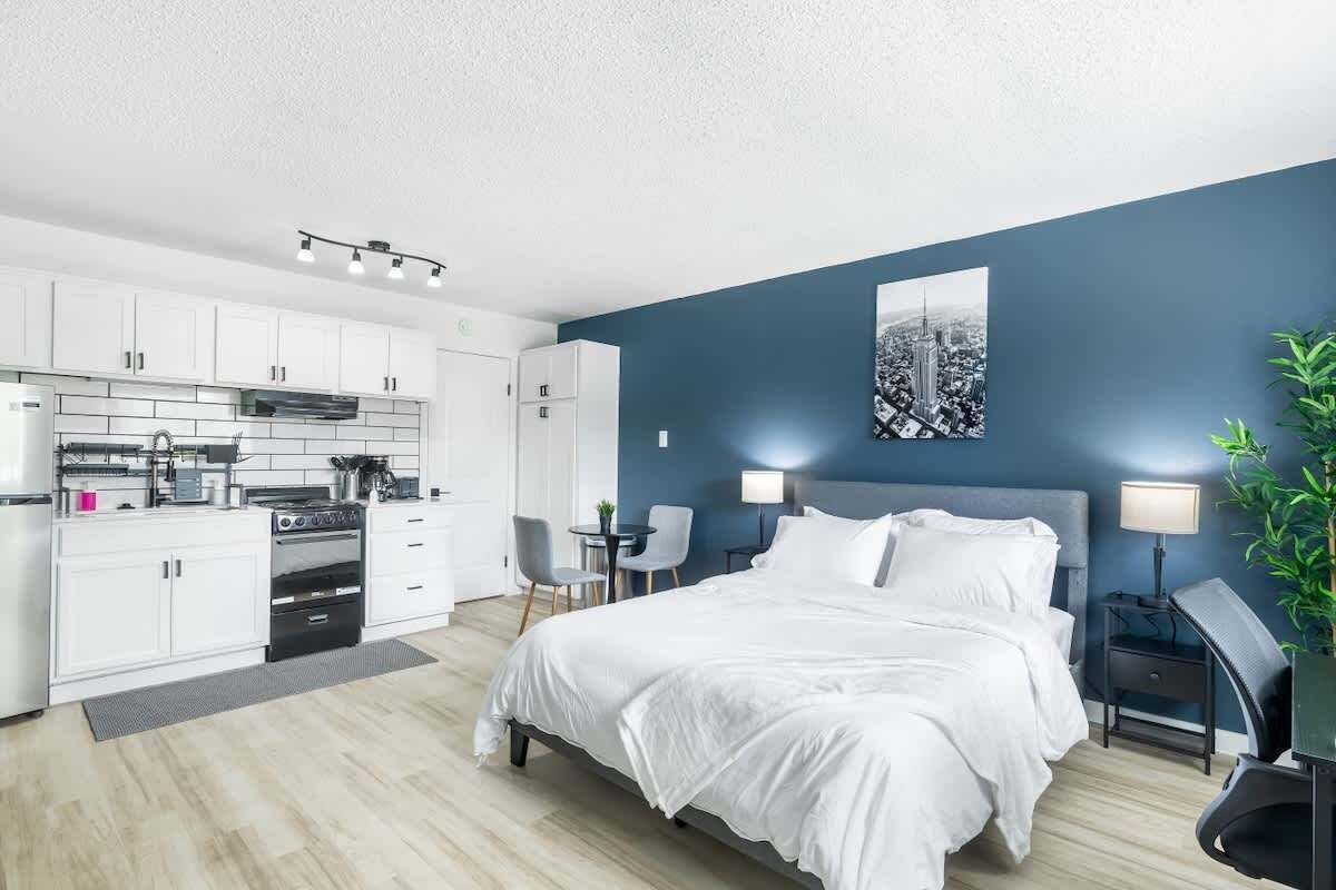 1 Schlafzimmer, Schreibtisch, Bügeleisen/Bügelbrett, WLAN