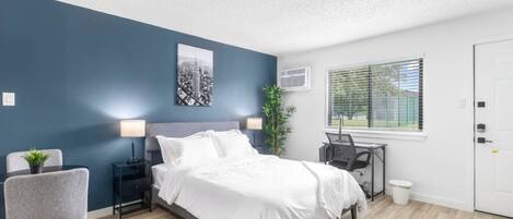 1 bedroom, iron/ironing board, WiFi, bed sheets