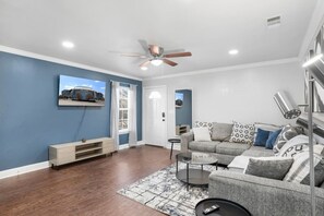 تلفزيون ذكي