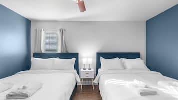 2 habitaciones, escritorio, tabla de planchar con plancha y wifi gratis