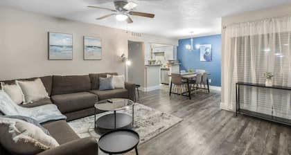 Spacious 2BR Across AT&T Stadium + Parking