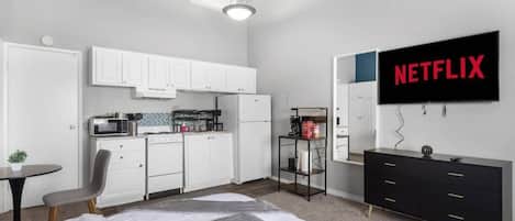 1 Schlafzimmer, Schreibtisch, Bügeleisen/Bügelbrett, WLAN