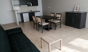 Apartment | Interior - 3-room Apartment for 6 People - Terrace (Rouen)