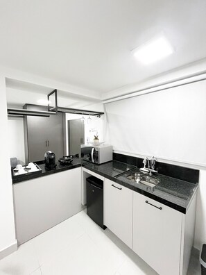 Family Apartment | Private kitchen - Bauten Aurea By DayByDay (Joao Pessoa)