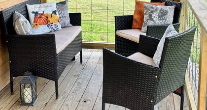 Eastgate cottages on Mars Hill Mountain