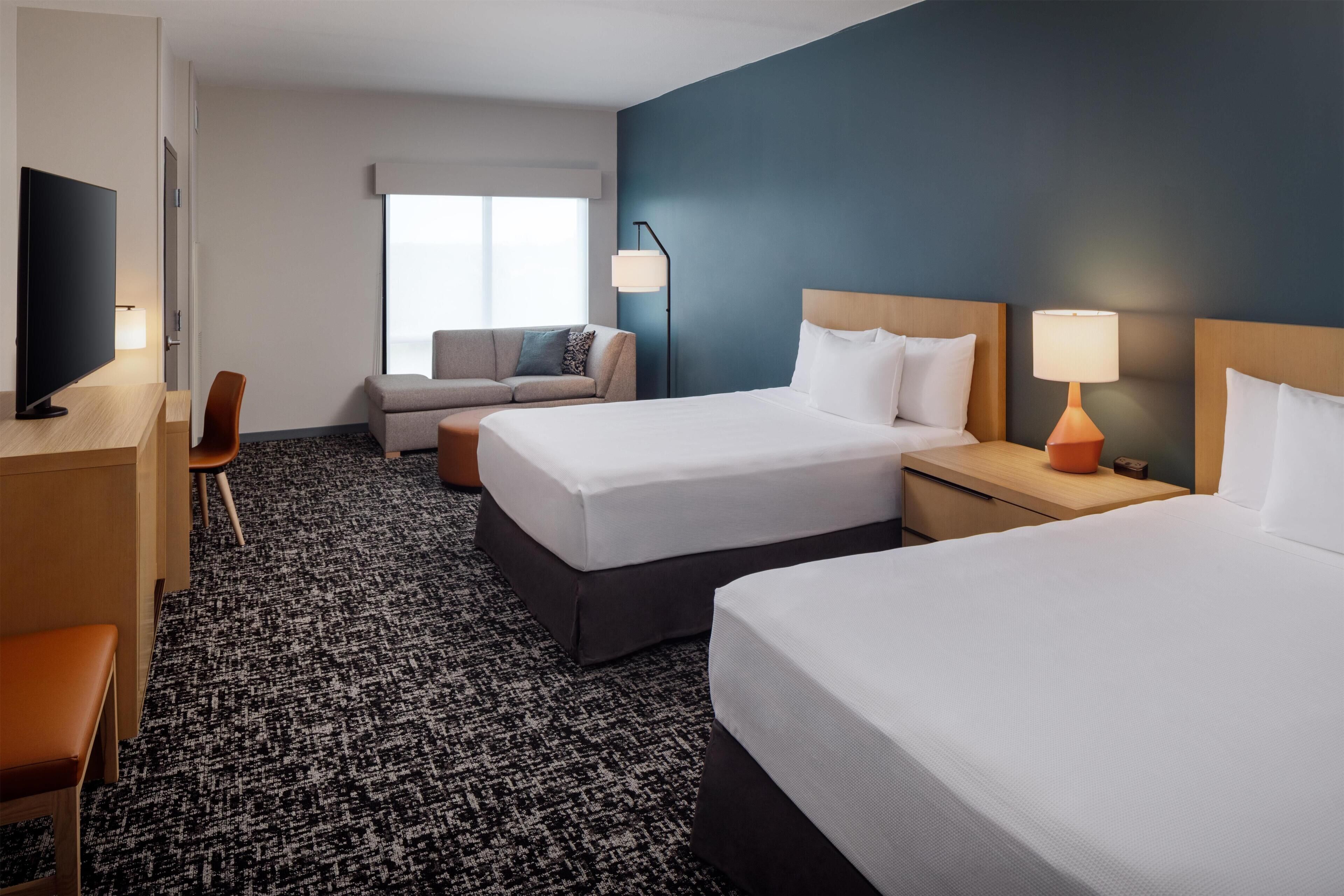 Room, 2 Queen Beds (Den) | Desk, laptop workspace, iron/ironing board, WiFi (free)