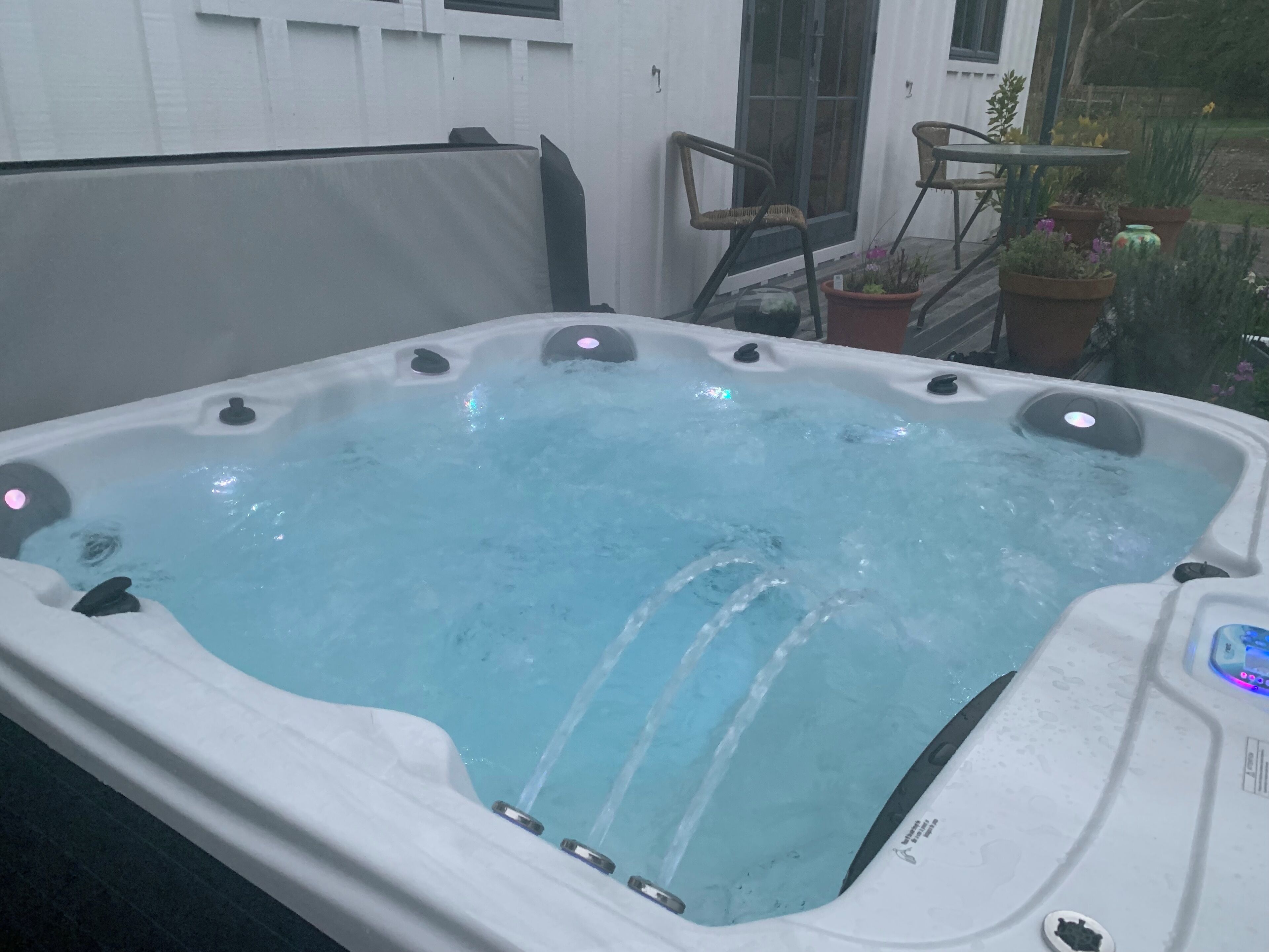 Bain à remous extérieur