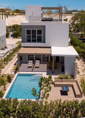 Exterior - - BRAND NEW - Villa Grace Expectations, Beachwalk (Providenciales)