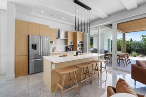 Fridge, microwave, oven, stovetop - - BRAND NEW - Villa Grace Expectations, Beachwalk (Providenciales)
