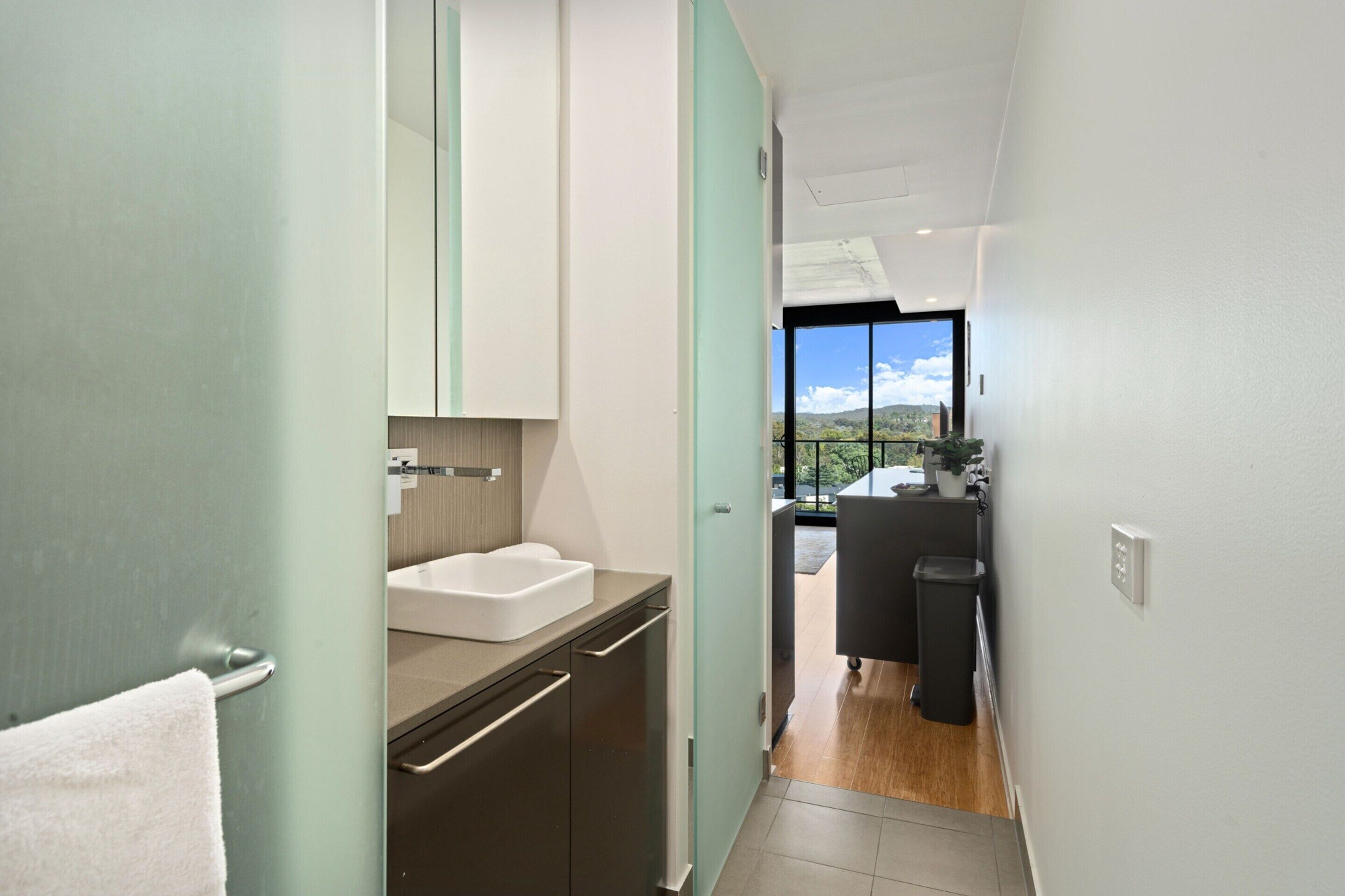 Apartment | Bathroom