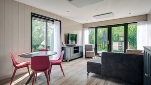 Dining - Modern Holiday Home on Dutch Coast With Garden (Julianadorp)