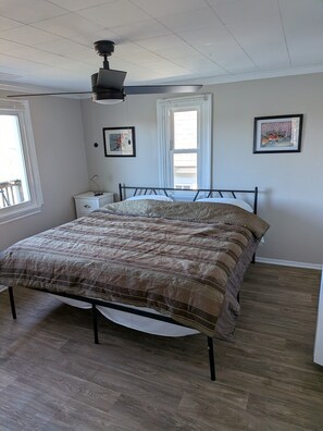 4 camere, Wi-Fi gratuito, lenzuola