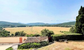 Exterior - Villa in Hyeres With Private Pool Access (Hyères)