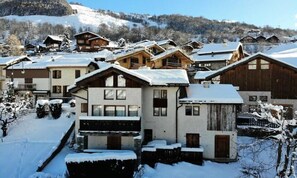 Exterior - Apartment in St Martin With Ski Access (Les Belleville)