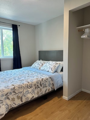 3 chambres, bureau, fer et planche Ă repasser, Wi-Fi gratuit