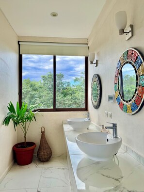 Comfort-Studiosuite | Badezimmer