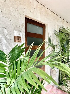 Comfort Studio Suite | Minibar, in-room safe, laptop workspace, free WiFi - Nohoch Tunich Hotel (Tulum)