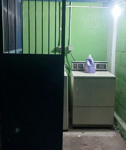 Cosy Carnival Central|WIFI| Ariapita Ave