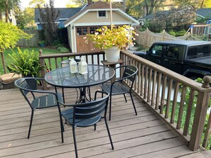 Outdoor dining - Location, Location, Location! Holland Historic District Charmer! (Holland)