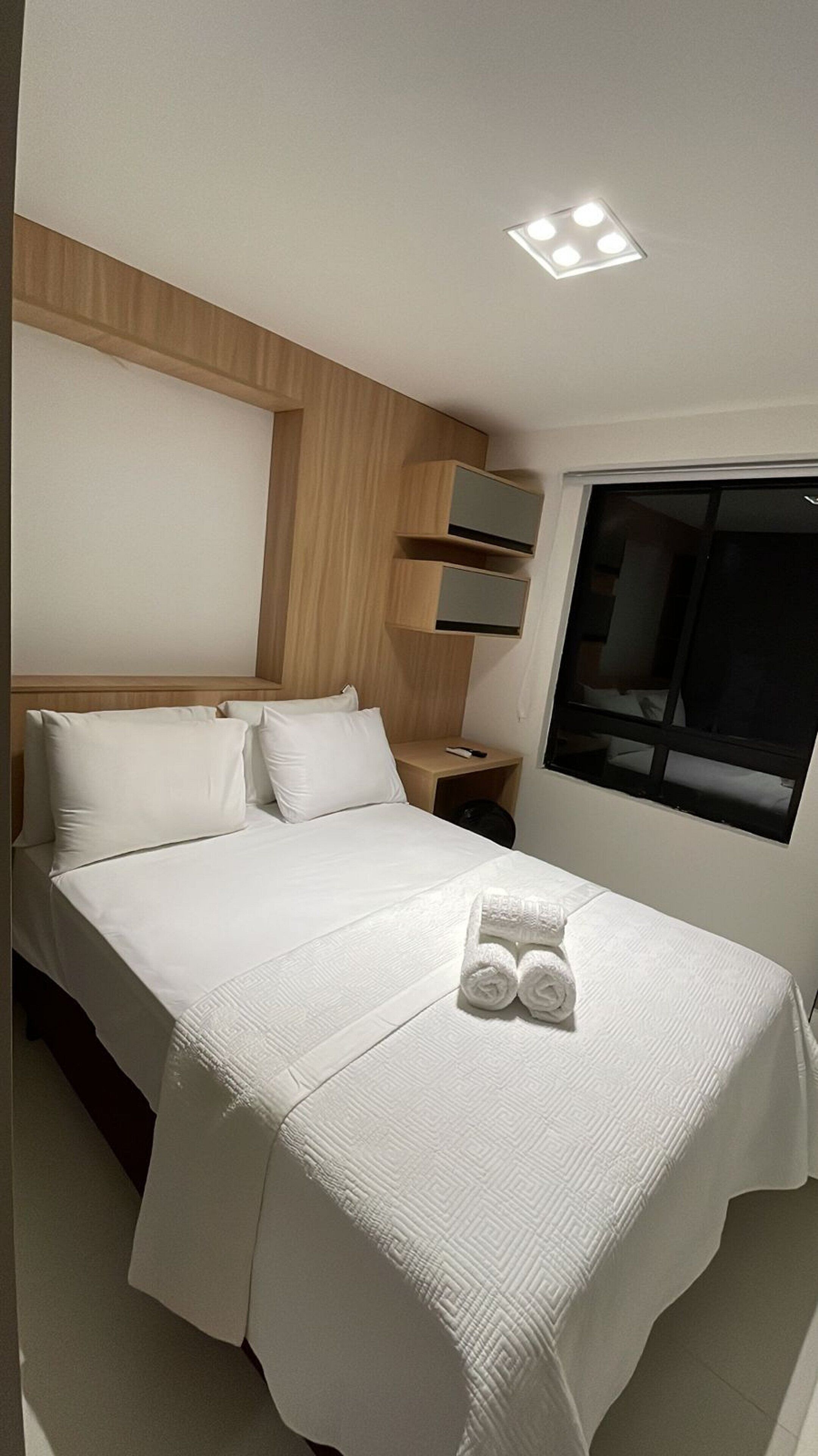 Apartamento Confort | Cortinas opacas, tabla de planchar con plancha, wifi gratis