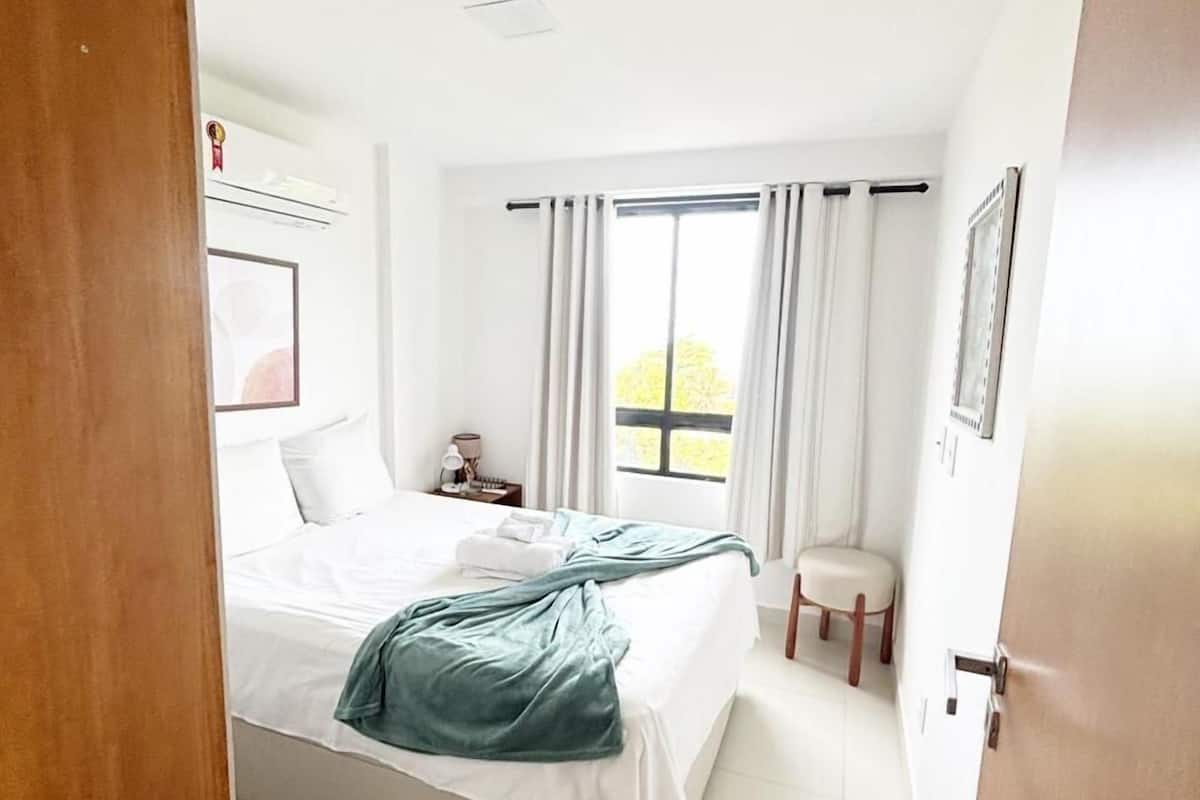 Leilighet – comfort | Blendingsgardiner, strykejern/-brett og wi-fi (inkludert)