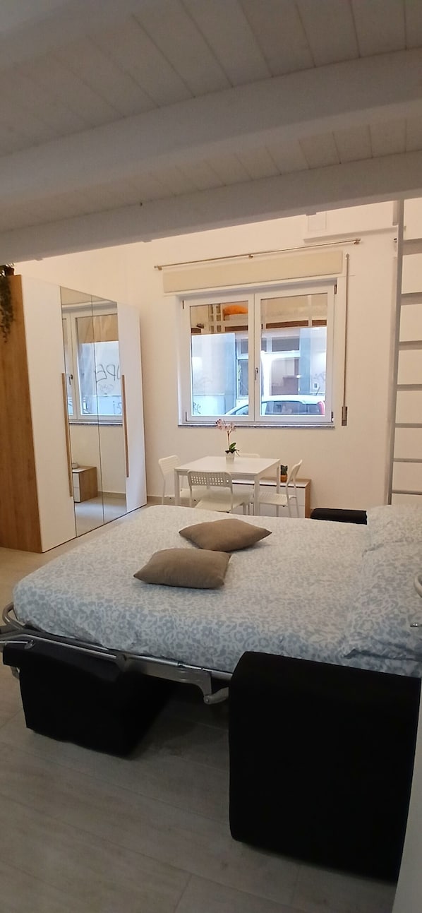2 Schlafzimmer, Bettwäsche