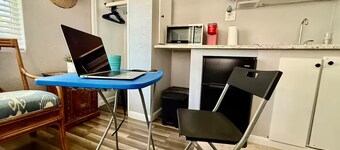 Cozy Room with Private Entry + Bathroom • Near Beaches & PGA Mall