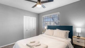 2 bedrooms, desk, iron/ironing board, free WiFi