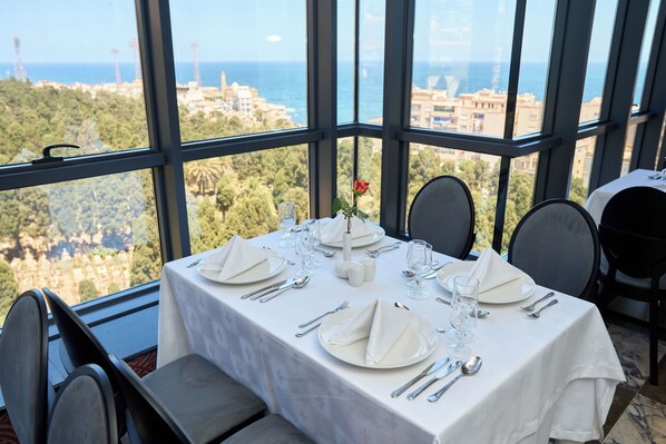 Desayuno buffet incluido todos los días