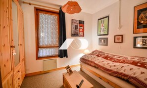 Room - A5 Chapel (Saint-Jean-dʼAulps)