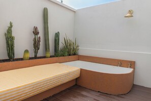 Unclassified image, 4 of 52, button - Roma Nueve Dos Hotel Boutique (Mexico City)