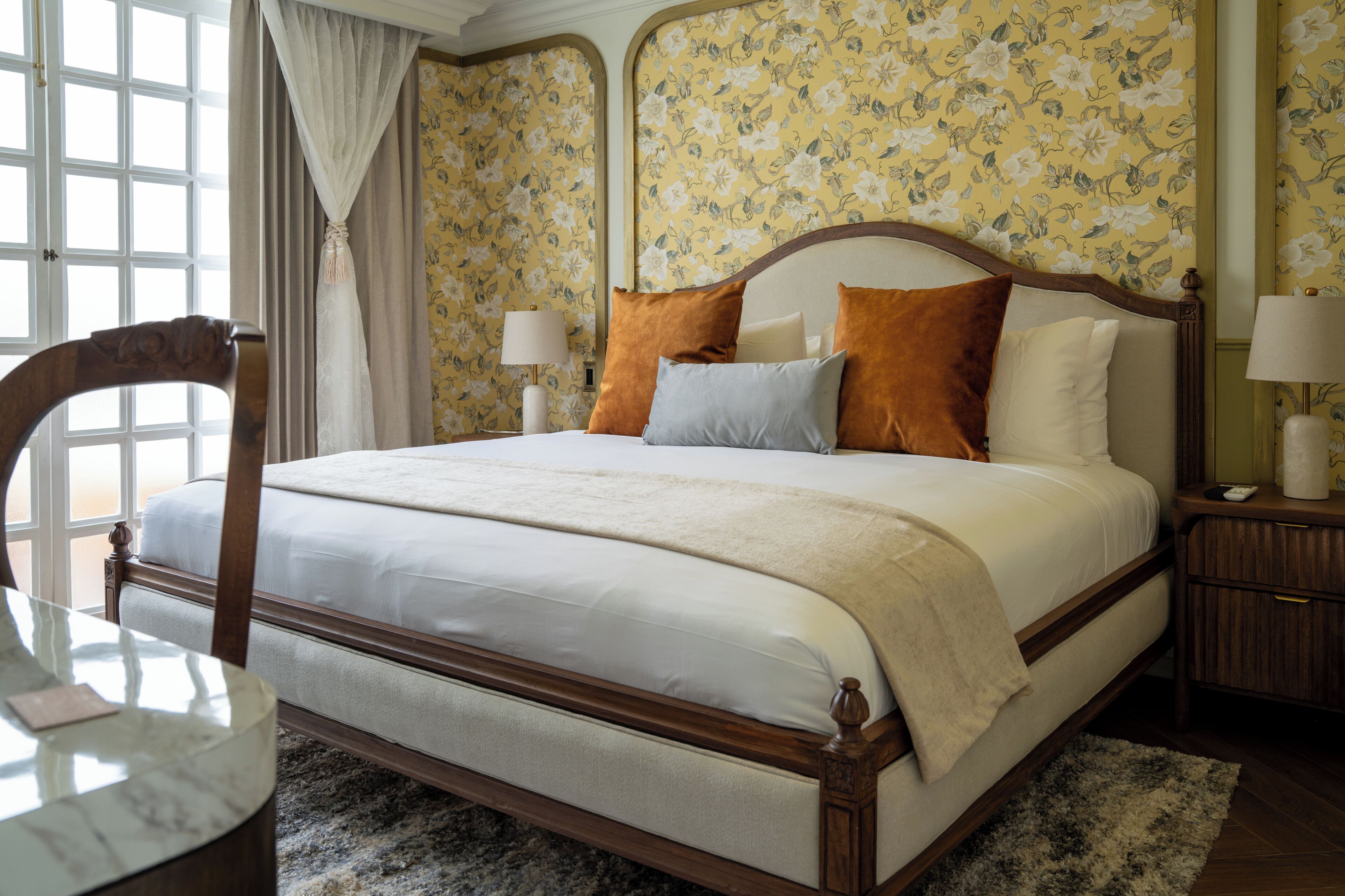 Superior Suite | In-room safe, laptop workspace, free WiFi, individually decorated
