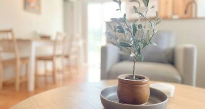 Paradise Creek Cottage