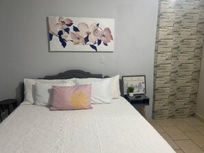 1 bedroom, WiFi, bed sheets - Rincón Del Confort  Netflix, 3 min del puente U.S.A (Miguel Alemán)