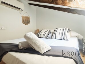 3 عدّة غرف نوم ومكواة/لوح كي وسرير سفر وواي فاي مجانًا