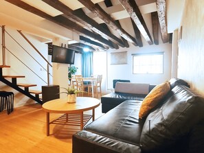 Smart TV - Apartment for groups and families in SOL (Centro) (Madrid)