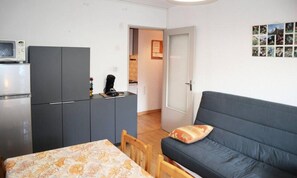 Interior - Studio Equipped for 4 People (Les Orres)