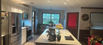 5 Star First Class Home in Cut Off LA. Will not be disappointed very comfortable