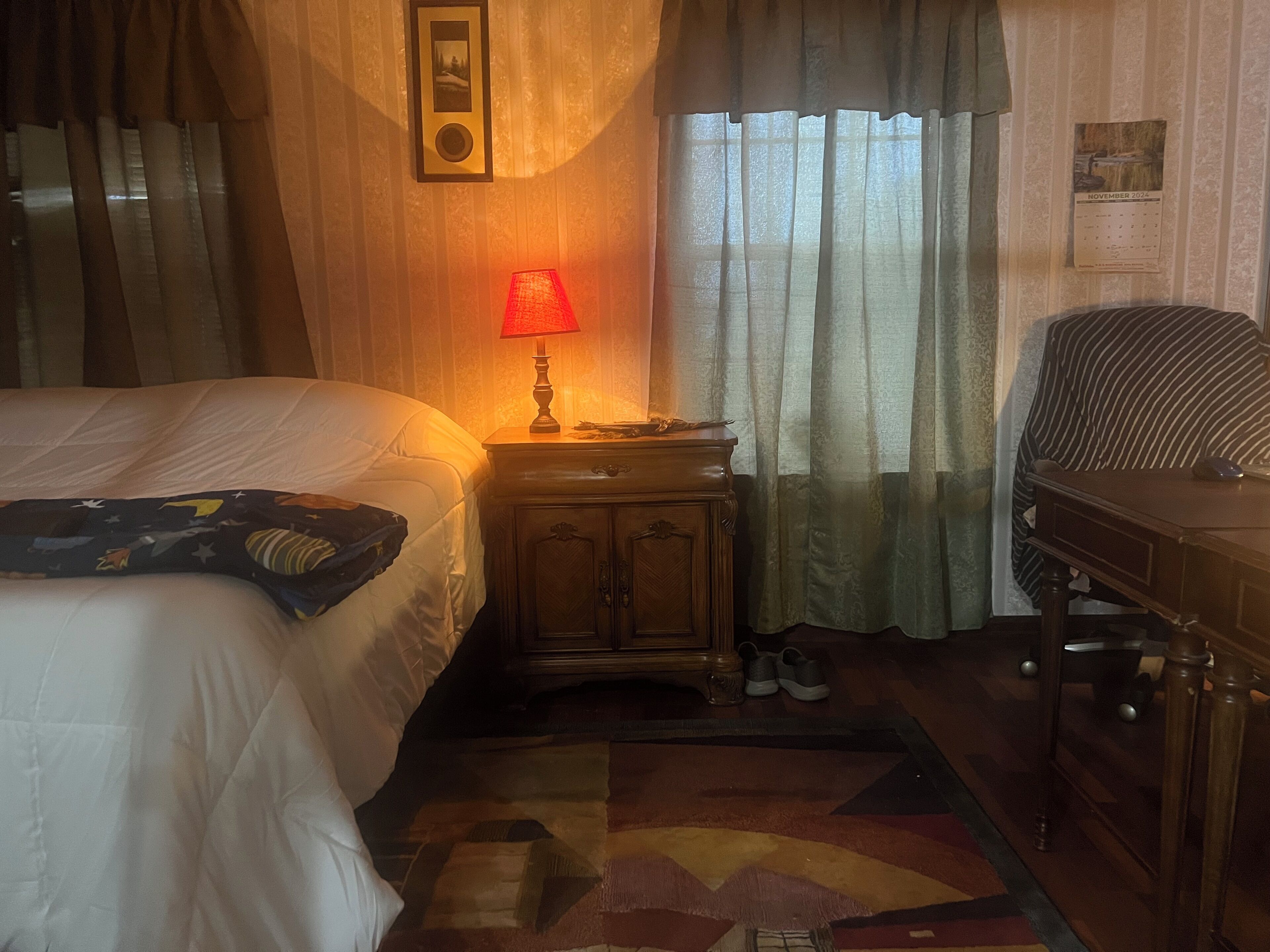 4 slaapkamers, een strijkplank/strijkijzer, wifi, beddengoed