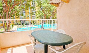 Outdoor dining - Apt. Brezo G-8 (Canet de Berenguer)