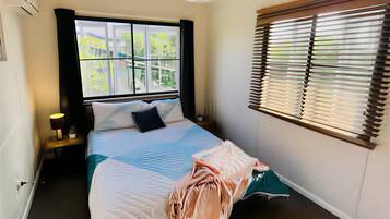 5 soverom, strykejern/-brett, wi-fi og sengetøy