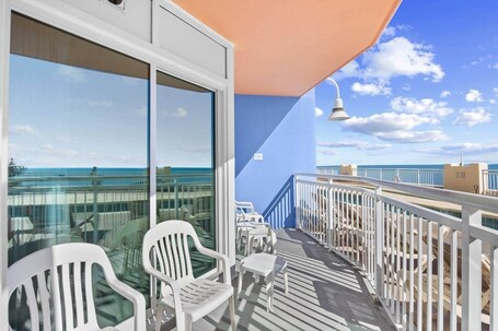 Property grounds. Prince Resort 2/2 condo