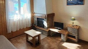 Living area - 2 Rooms for 5 People (Le Grand-Bornand)