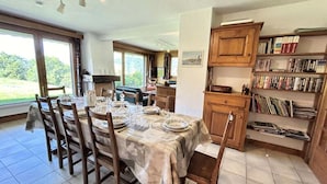 Unclassified image, 3 of 3, button - Apartment in Megeve With Garden & Terrace (Megeve)