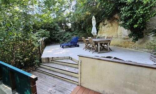 Holiday Home in Meulan With Eiffel Views